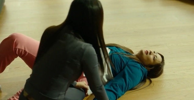 The Atypical Family Season 1 Review: A Fresh Take on Modern Family 6 The Atypical Family Season 1 Review: A Fresh Take on Modern Family